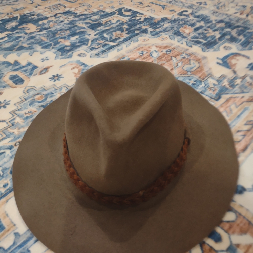 Oberland Fletcher hat